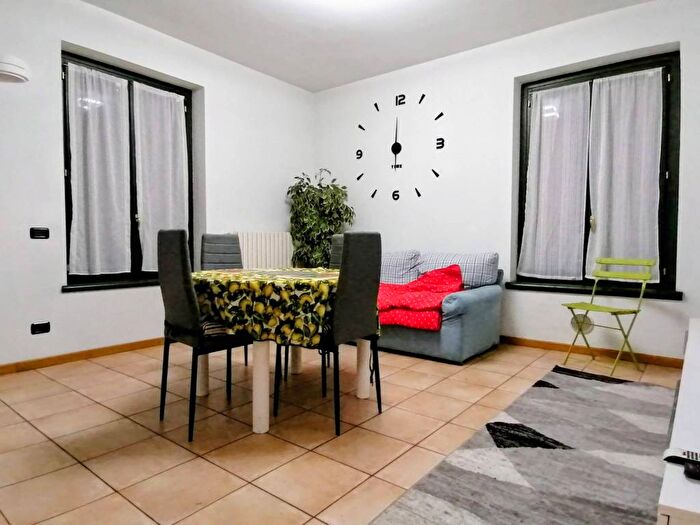 Appartamento bilocale in affitto in Via Giovanni Reich, Centro, Torre Boldone