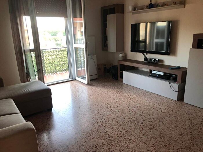 Appartamento quadrilocale in affitto in Stadio, Pistoia