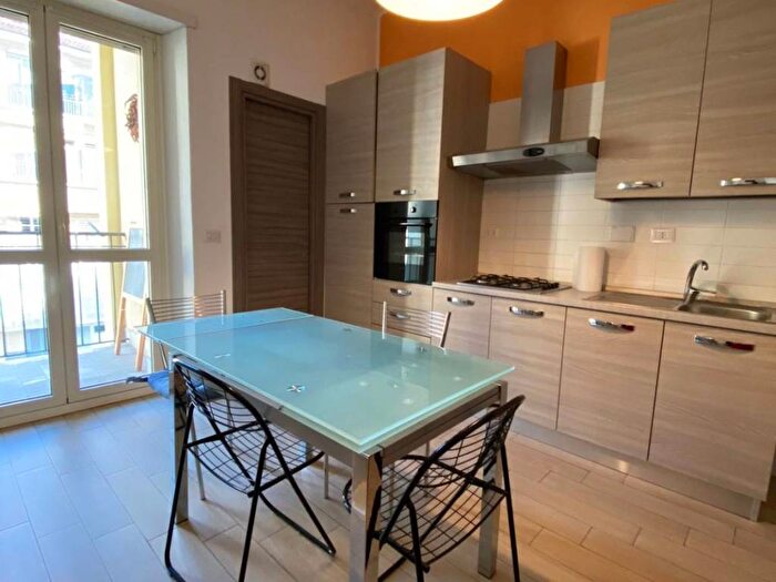 Appartamento trilocale in affitto in Corso Francia, Parella, Torino