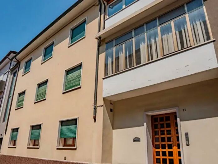 Appartamento quadrilocale in vendita in Via Mure del Bastion, Bassano Del Grappa