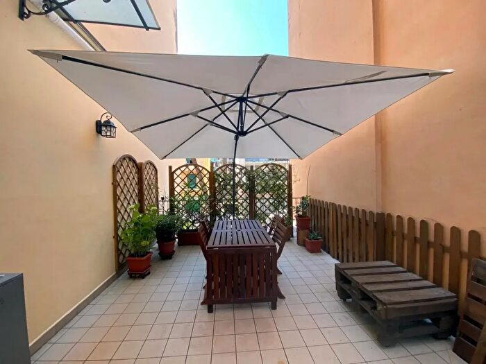 Appartamento quadrilocale in vendita in Viale Duse, Firenze