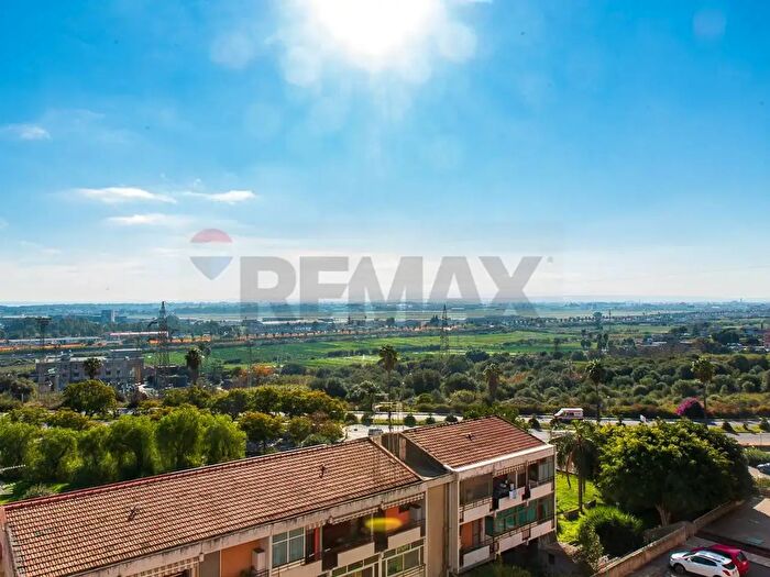 Appartamento con 6 locali in vendita in Viale Castagnola, Catania