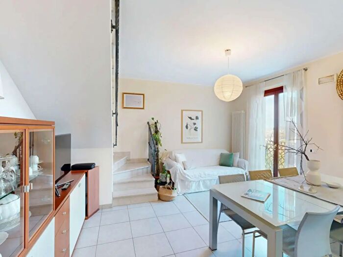 Appartamento trilocale in vendita in Via Tito Speri, Osimo