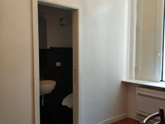 Appartamento trilocale in affitto in Via Alessandro Scarlatti, Vomero, Napoli