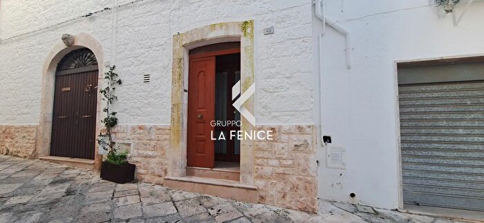 Casa quadrilocale in vendita in Via Vittorio Veneto, Locorotondo