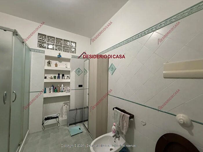 Appartamento quadrilocale in vendita in Via Amerigo Vespucci Palermo Pa Italia, Palermo