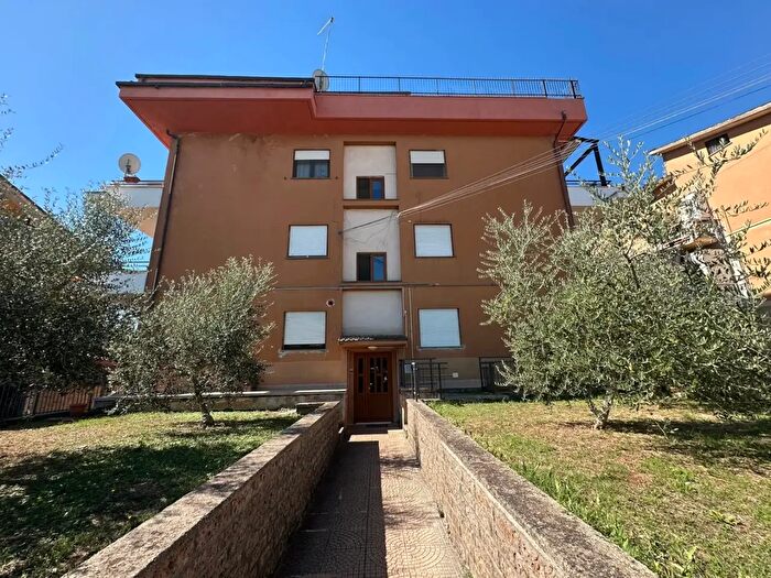 Appartamento quadrilocale in affitto in Via Aldo Moro, Nepi