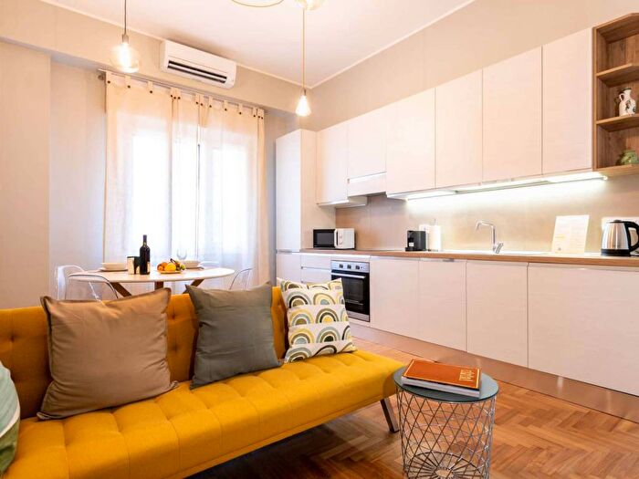 Appartamento trilocale in affitto in Via Giorgio Washington, Washington, Milano