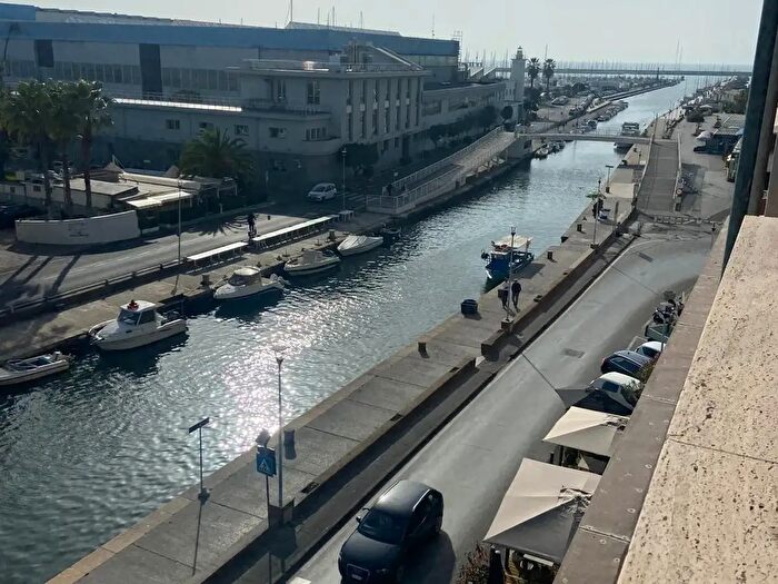 Appartamento quadrilocale in affitto in Viareggio