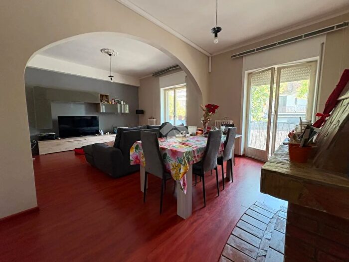 Appartamento quadrilocale in vendita in Via Panebianco, Cosenza