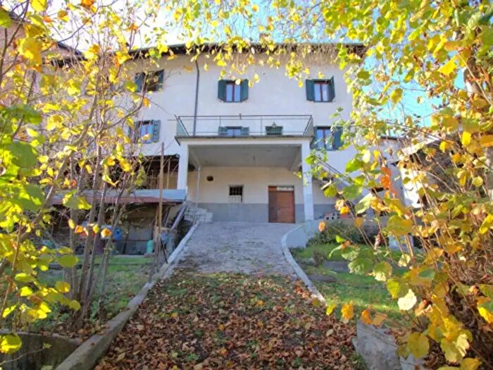 Casa con 6 locali in vendita in Via del Belvedere, Baselga Di Pine