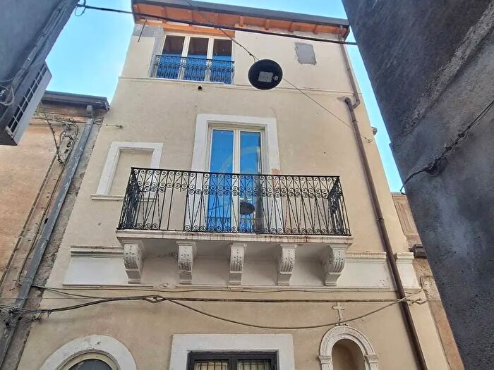 Casa quadrilocale in vendita in Via San Giuseppe, Paterno'