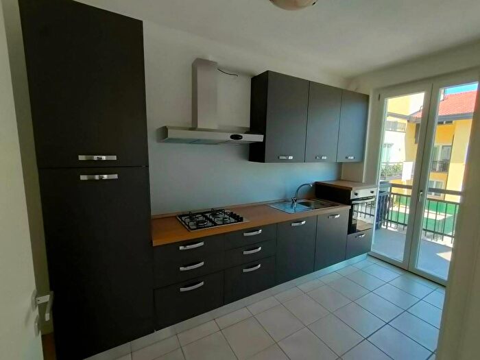 Appartamento trilocale in affitto in Centro, Montegalda