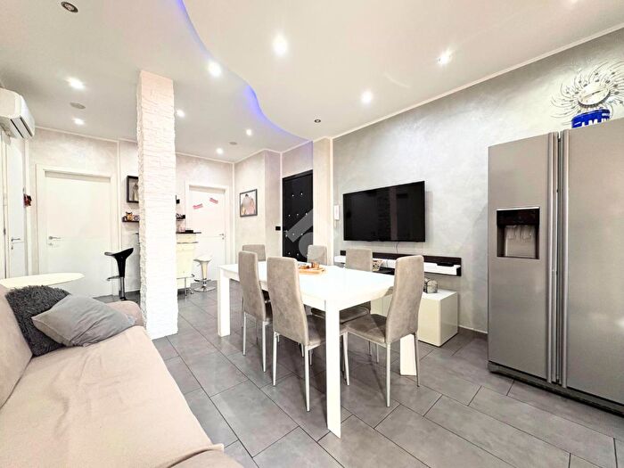 Appartamento trilocale in vendita in Vicolo Verde, La Loggia