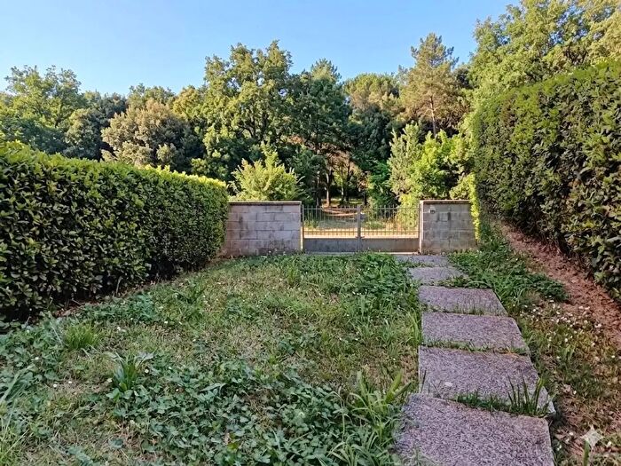 Casa con 5 locali in vendita in E Limite, Capraia E Limite