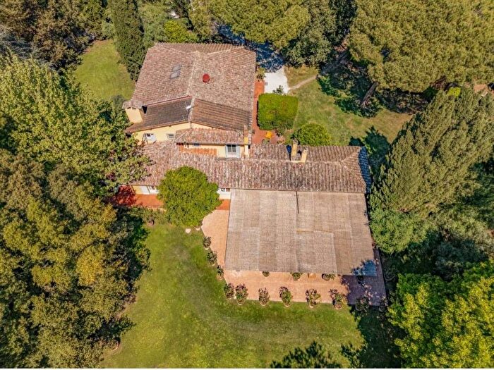 Casa con 6 locali in affitto in Via delle Palanche, Parco San Rossore Madonna dell'Acqua, San Giuliano Terme