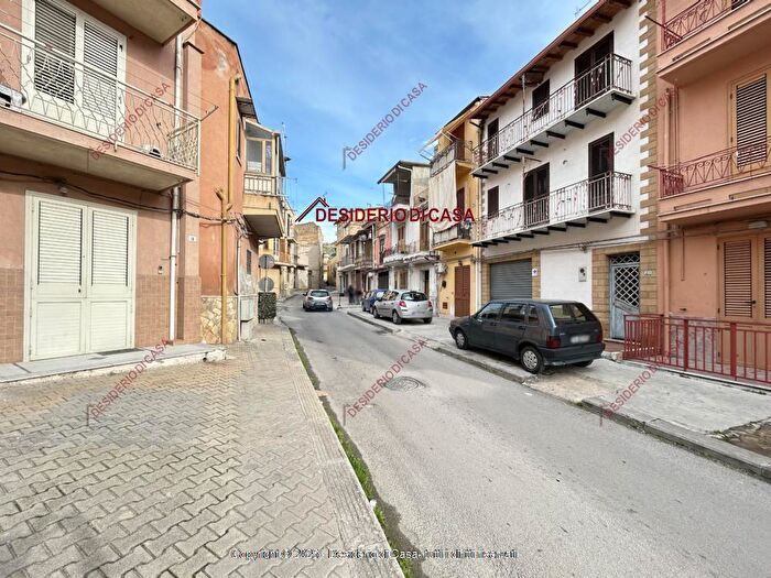 Casa trilocale in vendita in Via Pietro Micca Misilmeri Pa Italia, Misilmeri