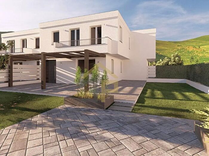 Casa quadrilocale in vendita in Via Calarossa, Terrasini