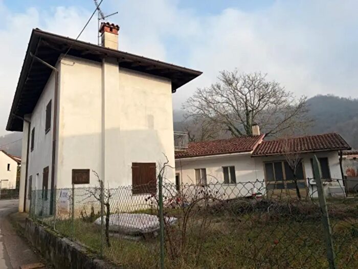 Casa con 5 locali in vendita in Via Canalutto, Attimis