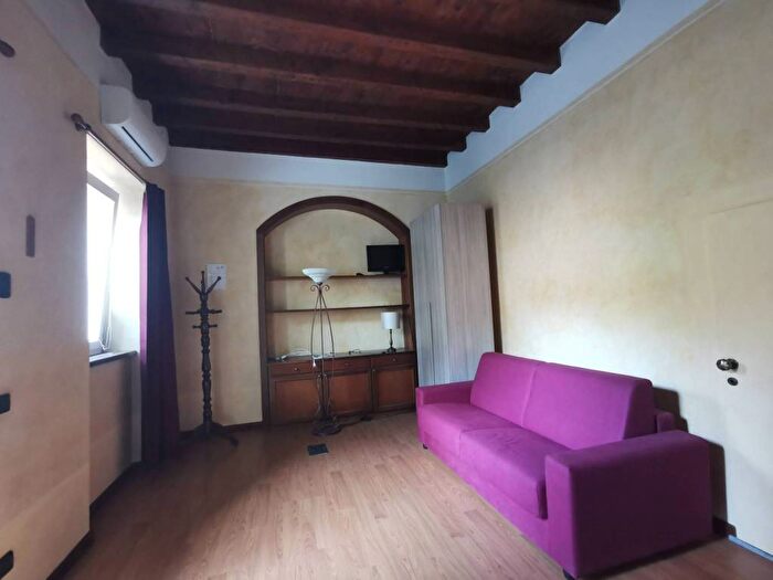 Appartamento monolocale in affitto in Via Bellinzona, Monte Olimpino, Como