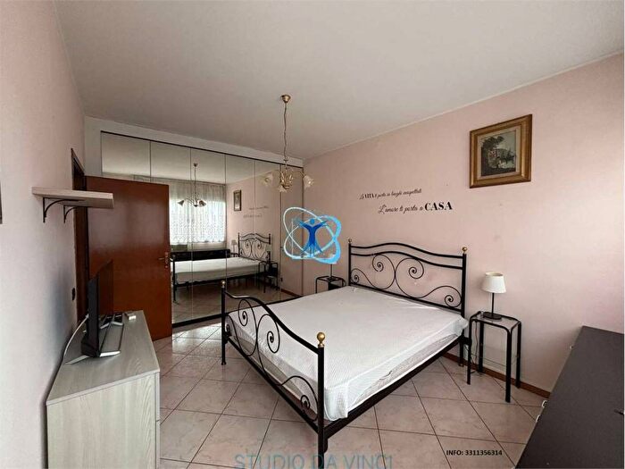 Appartamento trilocale in affitto in via tartarotti, Centro Storico Santa Maria, Rovereto