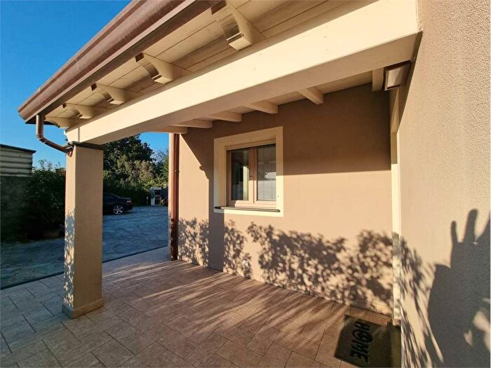 Casa con 5 locali in affitto in Sarzanello San Lazzaro, Sarzana