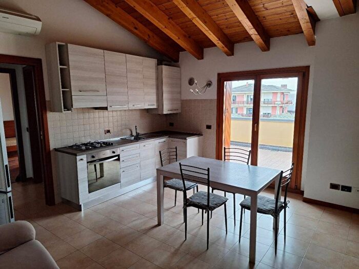 Appartamento monolocale in affitto in Via Ospedaletto, SantAmbrogio Di Valpollicella, SantAmbrogio di Valpolicella