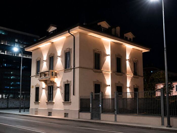 Casa bilocale in affitto in Via Serio, Ripamonti Fondazione Prada, Milano