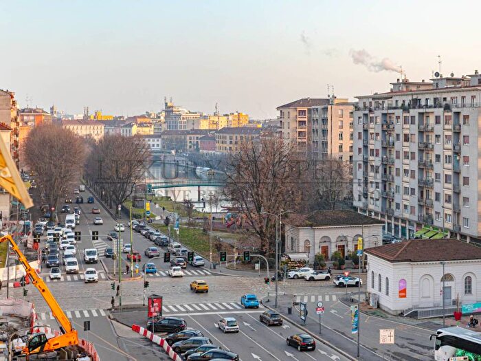 Appartamento trilocale in affitto in Viale Papiniano, Solari, Milano