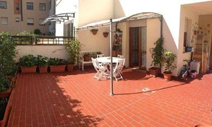 Appartamento trilocale in affitto in Via Giovanni De Marignolli Firenze, Firenze