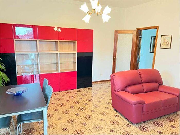 Appartamento trilocale in affitto in Dosso del Corso Chiesanuova, Mantova