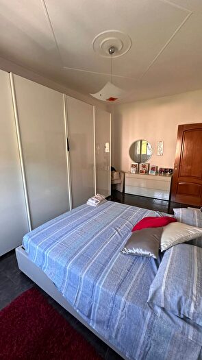 Appartamento quadrilocale in vendita in Via Raffaele Ricca, Genova