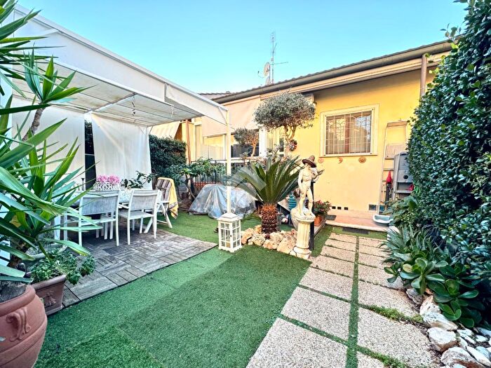 Casa quadrilocale in vendita in Via Gian Pietro Talamini, Roma