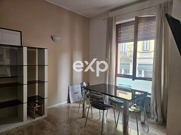 Appartamento bilocale in vendita in Via Carlo Goldoni, Milano