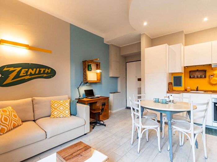 Appartamento bilocale in affitto in Via Digione, Washington, Milano