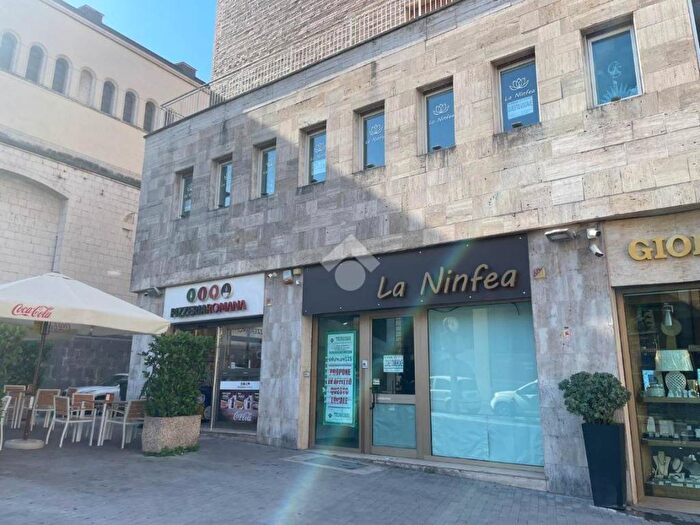 Appartamento quadrilocale in affitto in Corso Garibaldi, Centro Storico, Benevento