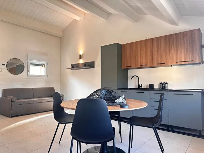Appartamento trilocale in vendita in Rosignano Marittimo
