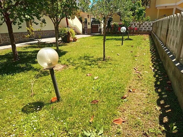Appartamento trilocale in vendita in Montesilvano
