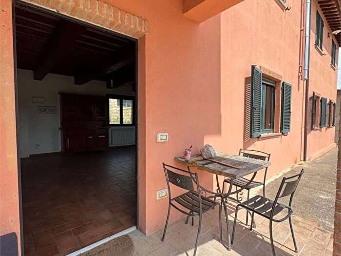 Appartamento trilocale in affitto in Casa Naticchia, Giano dell'Umbria
