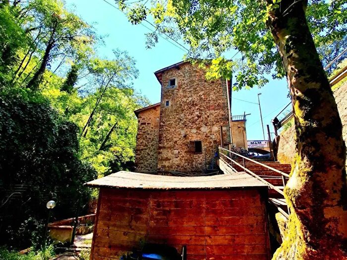 Appartamento bilocale in vendita in Via Vecchia Pisana, Lastra A Signa