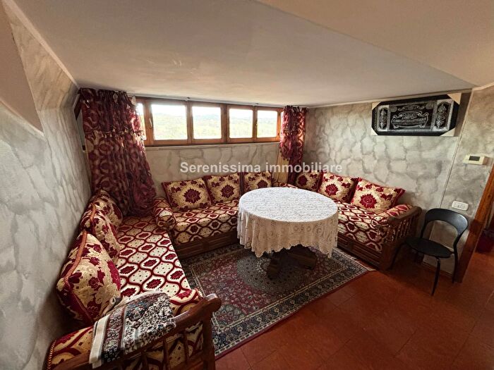 Appartamento quadrilocale in vendita in Vallefoglia