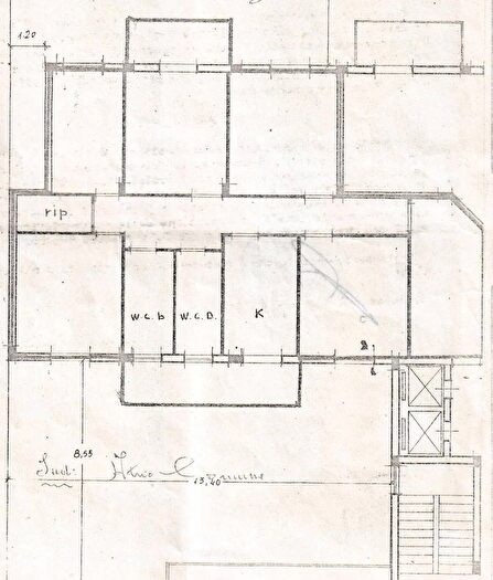 Appartamento con 6 locali in vendita in Via Gioacchino di Marzo, Palermo