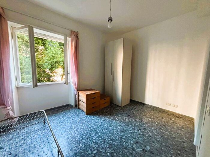 Appartamento trilocale in affitto in Via Baldassarre Castiglione, Ardeatino Montagnola, Roma