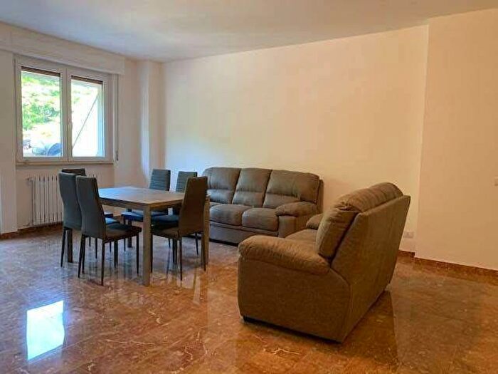 Appartamento trilocale in affitto in VIA GOLDONI, Bosto, Varese