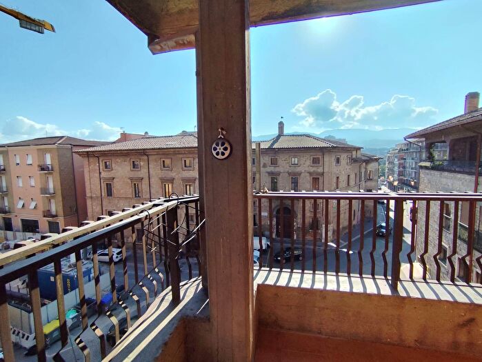 Appartamento trilocale in vendita in Terni