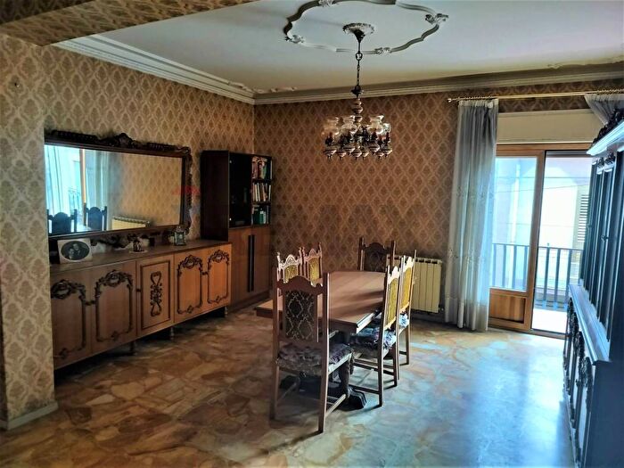 Appartamento con 6 locali in affitto in VIA REGINA MARGHERITA, Centro, Randazzo