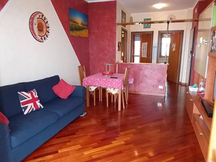 Appartamento bilocale in affitto in Strada delle Cacce, Mirafiori Sud Onorato Vigliani, Torino
