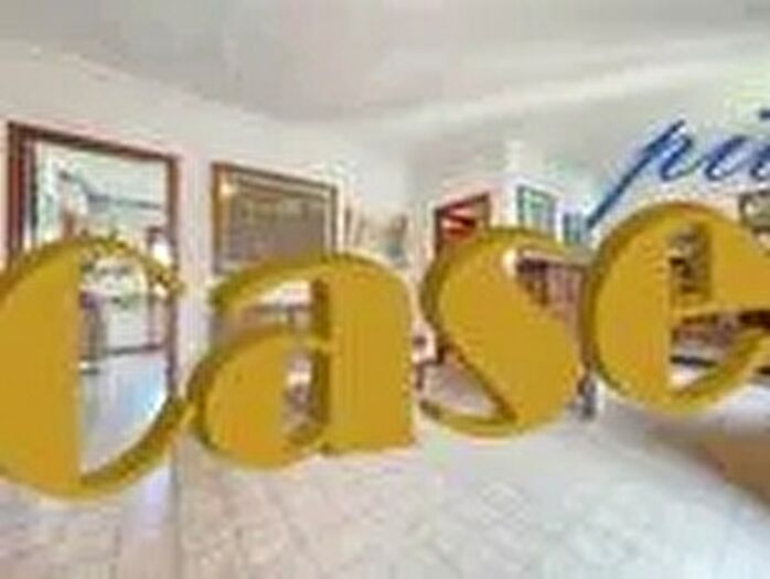 Appartamento con 6 locali in vendita in Pietrasanta