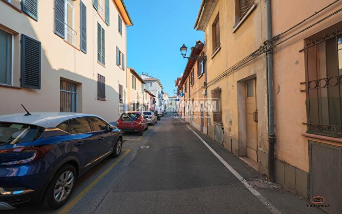 Appartamento quadrilocale in vendita in Via Conti della Bordella, Imola