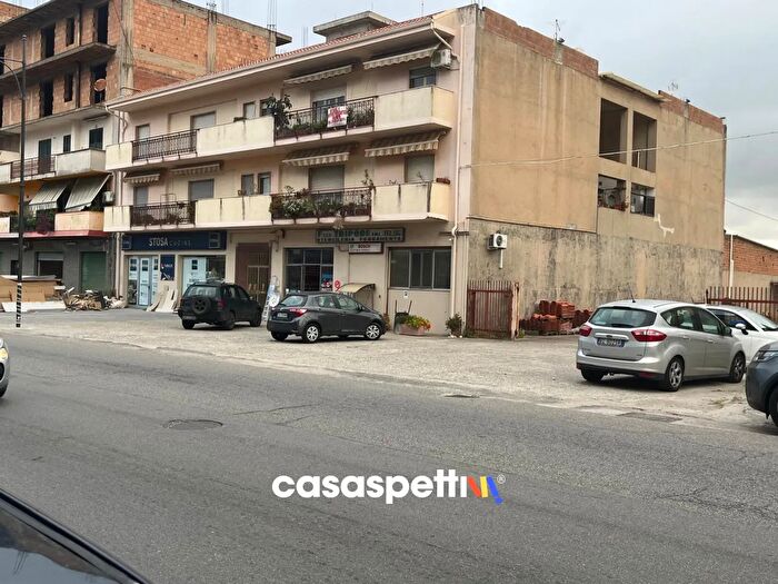 Appartamento quadrilocale in vendita in Sp Via Nazionale, Gioia Tauro
